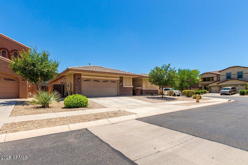 11249 161st Ave, Surprise, AZ 85379