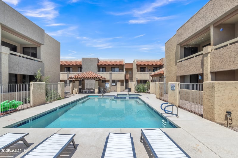 1125 E Broadway Rd #122, Tempe, AZ 85282