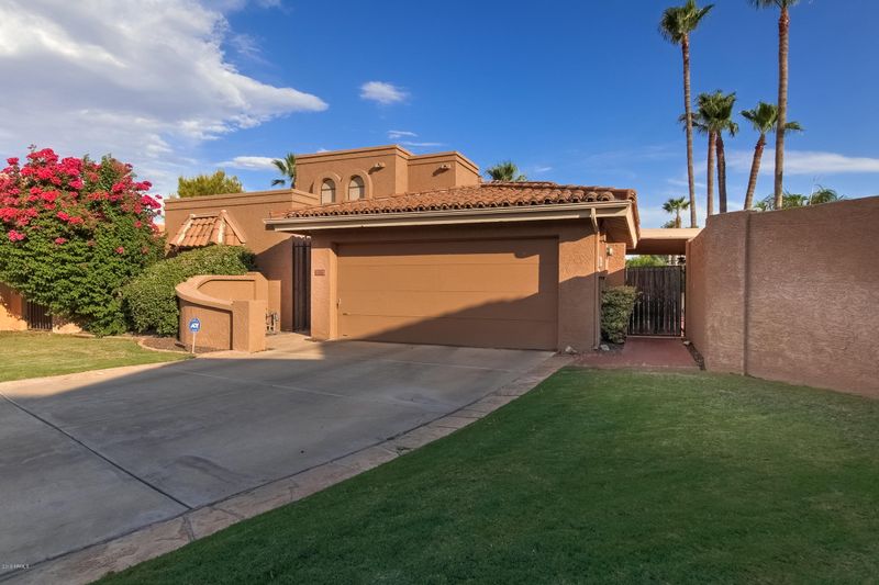 1125 E Tapatio Dr, Phoenix, AZ 85020
