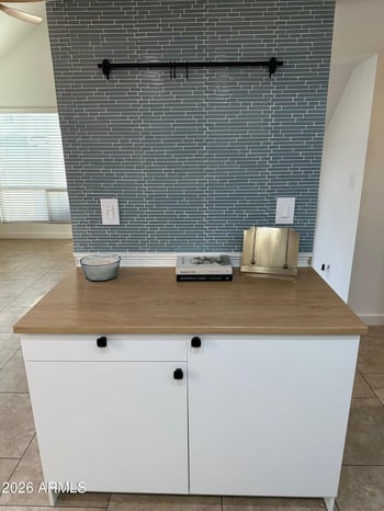 1125 Kaler Dr, Phoenix, AZ 85020