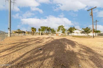 1125 7th St #-, Phoenix, AZ 85006
