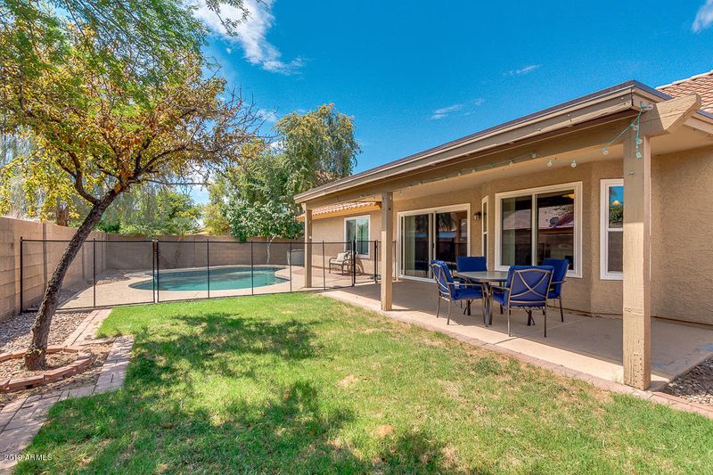 1125 N Nielson St, Gilbert, AZ 85234