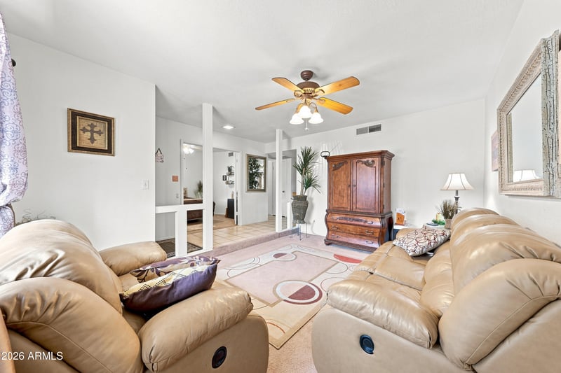 11251 N 50th Dr, Glendale, AZ 85304