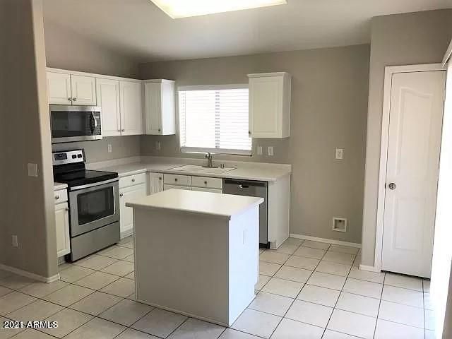 11253 E Caballero St, Mesa, AZ 85207