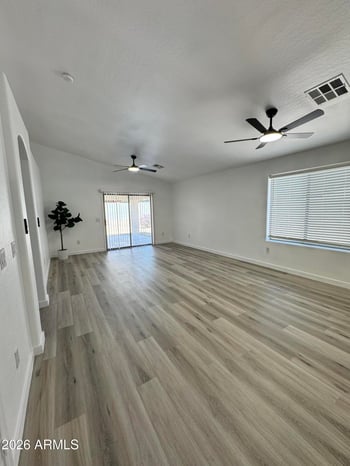 11254 Locust Ln, Avondale, AZ 85323