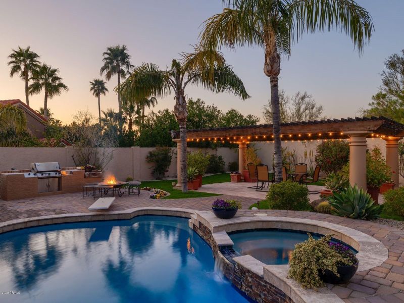 11256 E Laurel Ln, Scottsdale, AZ 85259