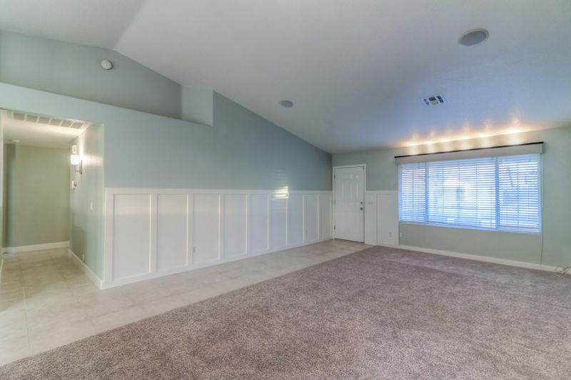 11259 E Downing St, Mesa, AZ 85207