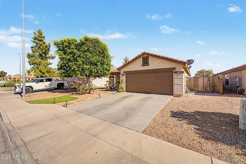 11259 Emelita Ave, Mesa, AZ 85208