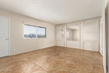 1126 74th St, Scottsdale, AZ 85257