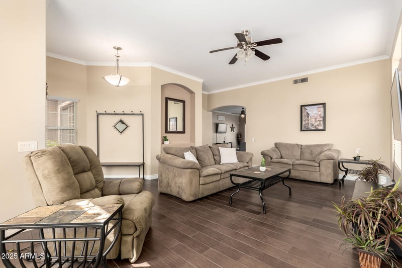 1126 Melody Cir, Chandler, AZ 85225