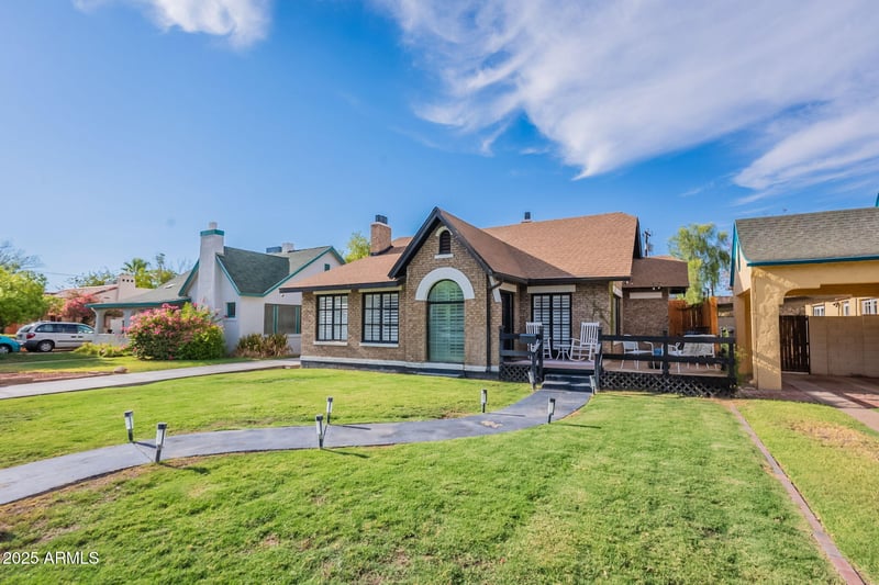 1126 Portland St, Phoenix, AZ 85007