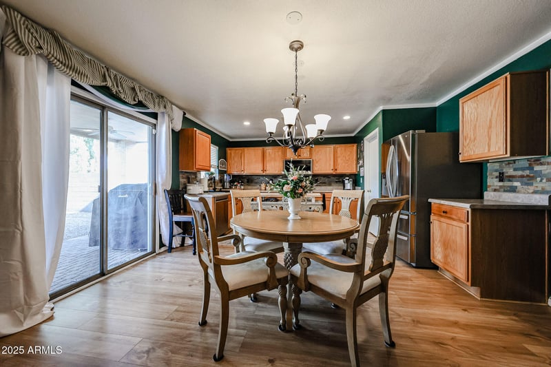 1126 Silktassel Trl, San Tan Valley, AZ 85143