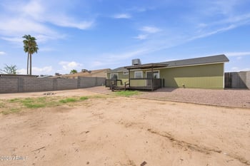 1126 W Auburn Dr, Tempe, AZ 85283