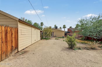 1126 W Willetta St, Phoenix, AZ 85007