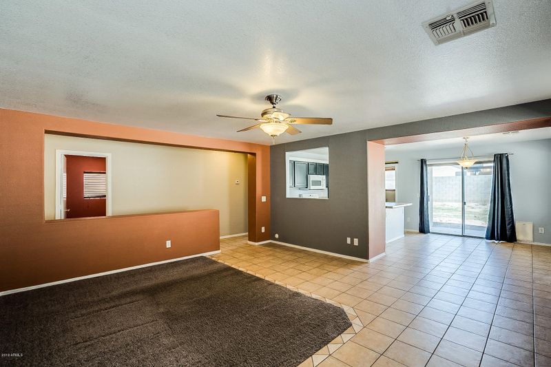 11260 E Emelita Ave, Mesa, AZ 85208