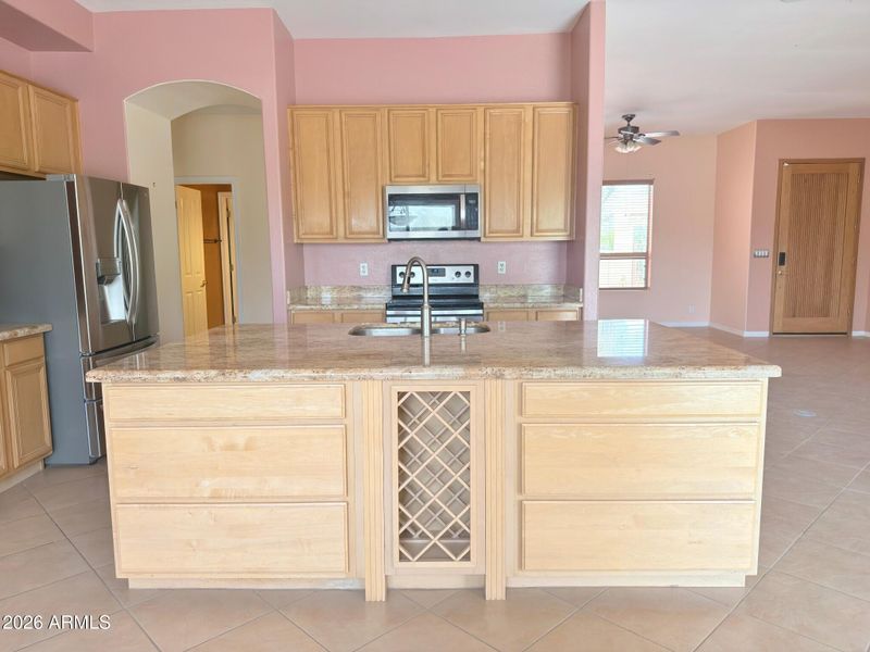 1127 E Joy Ranch Rd, Phoenix, AZ 85086