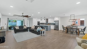 1127 Fern Dr, Phoenix, AZ 85014