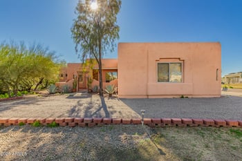 1127 Joy Ranch Rd, Phoenix, AZ 85086