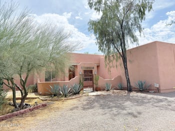 1127 Joy Ranch Rd, Phoenix, AZ 85086