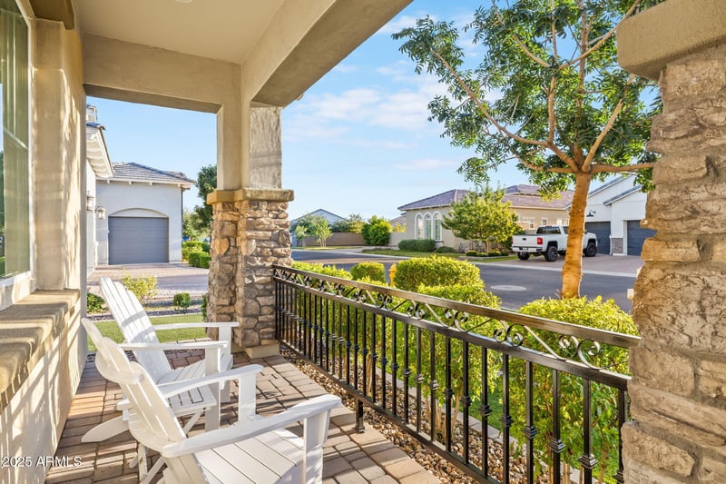 1127 Quinn St, Mesa, AZ 85205