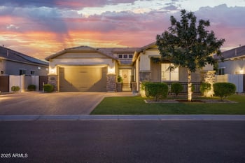 1127 Quinn St, Mesa, AZ 85205