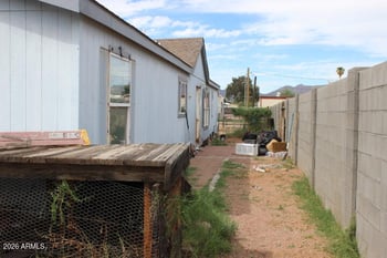1127 S Cedar Dr, Apache Junction, AZ 85120