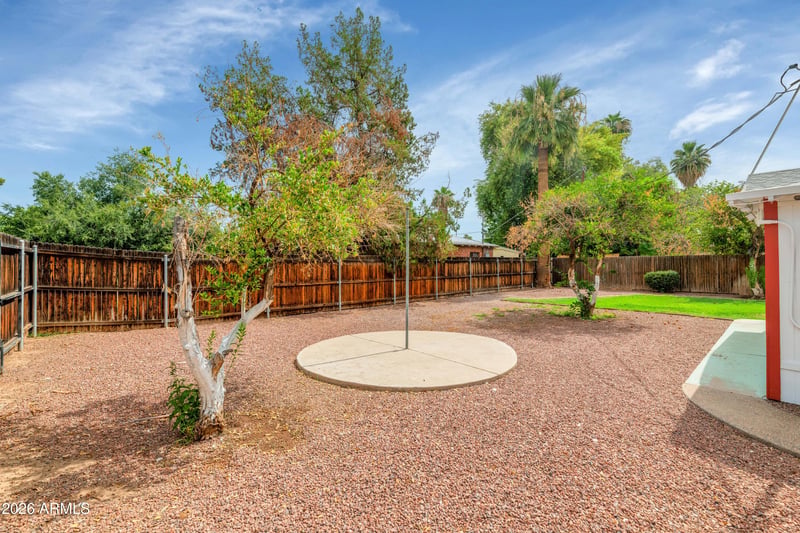 1127 Una Ave, Tempe, AZ 85281