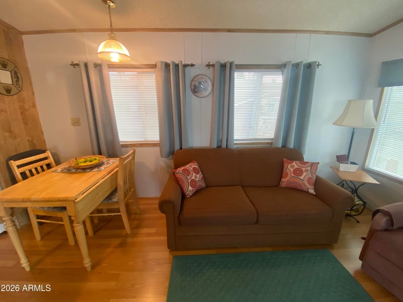 1127 Shawnee Dr, Apache Junction, AZ 85119