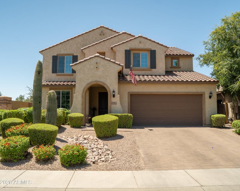 1127 Angus Rd, San Tan Valley, AZ 85143