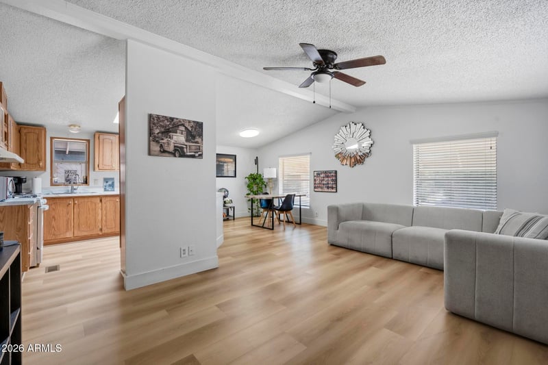 11275 99th Ave #185, Peoria, AZ 85345