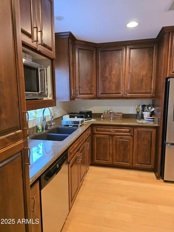 1128 Rowlands Ln #B, Phoenix, AZ 85022