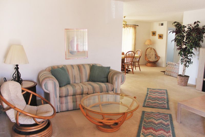 1128 S 82nd Way, Mesa, AZ 85208