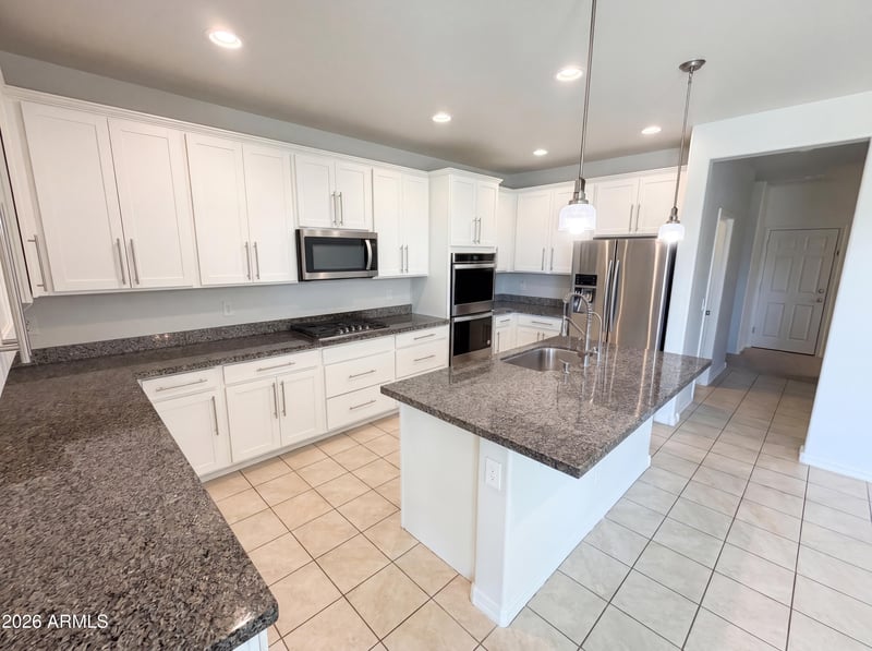 11284 N 186th Ln, Surprise, AZ 85388