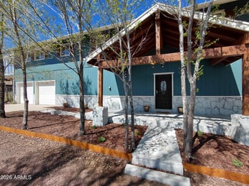 11285 Homestead Ln, Flagstaff, AZ 86004