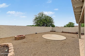 1129 E Elm Rd, San Tan Valley, AZ 85140