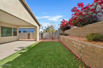 1129 E La Mirada Dr, Phoenix, AZ 85042