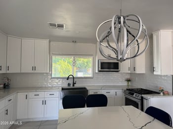 1129 W 10th St, Mesa, AZ 85201