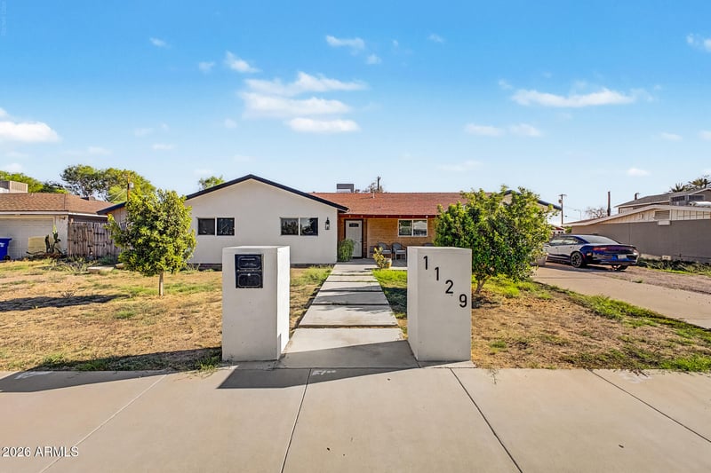 1129 W 10th St, Mesa, AZ 85201