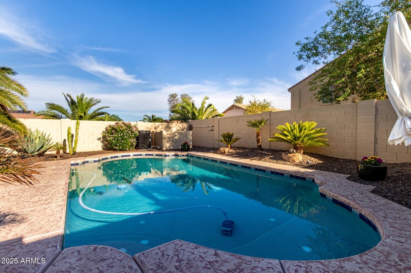 113 Desert Vista Trl, San Tan Valley, AZ 85143