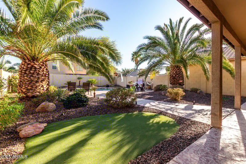 113 Desert Vista Trl, San Tan Valley, AZ 85143