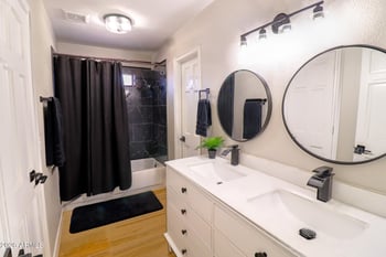 113 Ocean Dr, Gilbert, AZ 85233