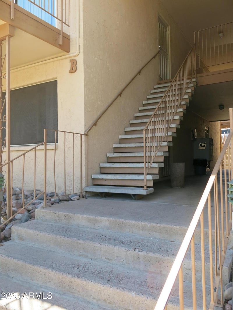 1130 Butler Dr #B4, Phoenix, AZ 85020