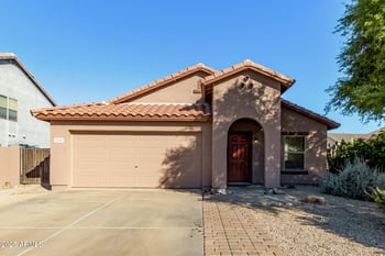 1130 Chelsea Dr, San Tan Valley, AZ 85140