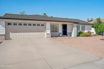 1130 Donner Dr, Tempe, AZ 85282