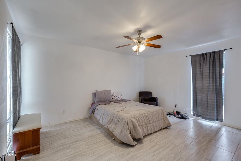 1130 E Laguna Dr, Tempe, AZ 85282