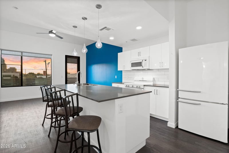 1130 N 2nd St #210, Phoenix, AZ 85004