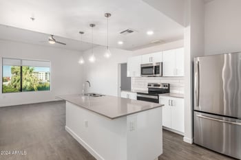1130 N 2nd St #315, Phoenix, AZ 85004