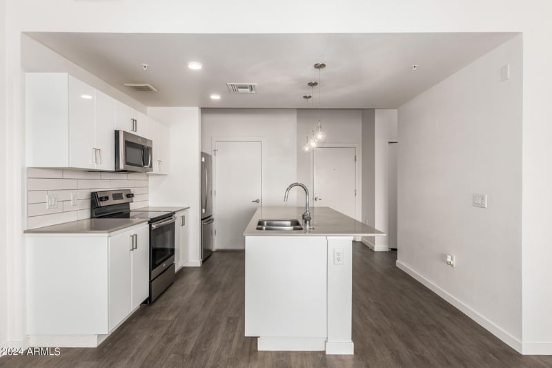 1130 N 2nd St #315, Phoenix, AZ 85004