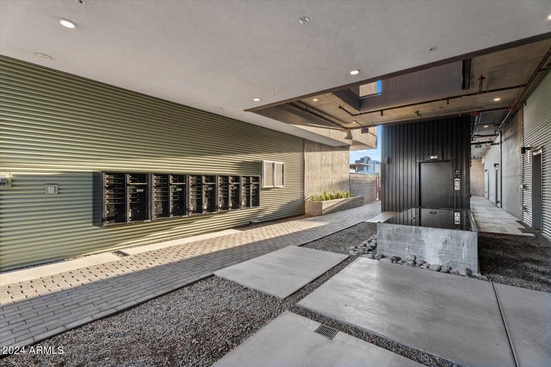 1130 N 2nd St #409, Phoenix, AZ 85004