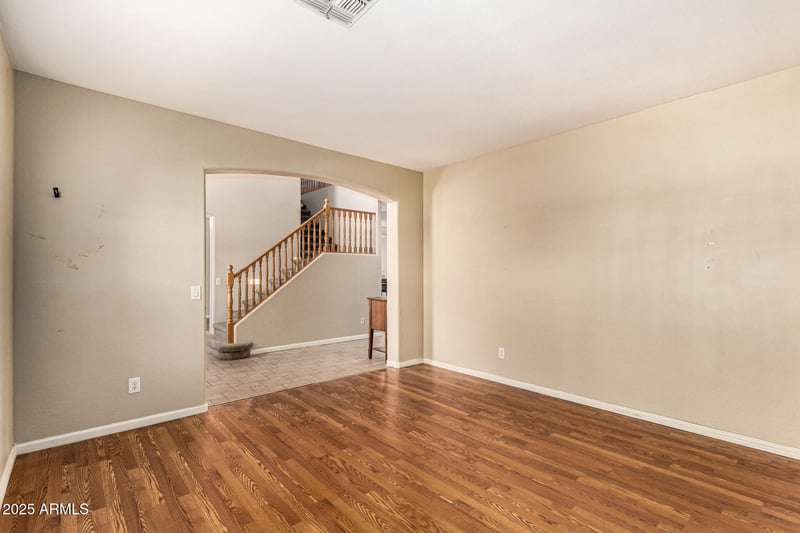 1130 Oakland St, Mesa, AZ 85205